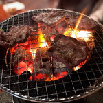 万正 - 塩タン食べ頃