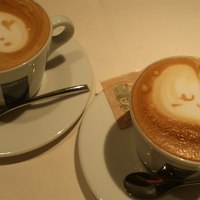 カンブーザ - ラテアートかわいいです
                