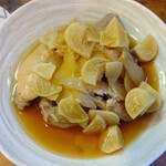 もつ焼 まるい - ほほ肉のガーリック煮