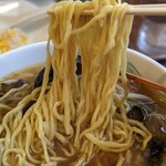 天陽 - もやしそば 麺リフトアップ