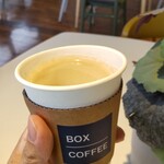 BOX COFFEE - カフェオレ（ホット・レギュラー）　490円