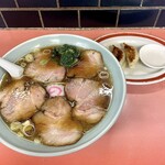 山田屋 - チャーシューメン大盛（960円）＋半餃子（280円）