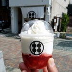 Kanmidokoro Kamakura - わらびもちドリンク   贅沢苺ヨーグルト(S)