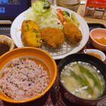 Ootoya - 大戸屋のコロッケ3種盛り定食