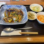 中華風食堂 HANA - 茄子とキノコのピリ辛御飯