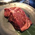 焼肉スエヒロ館 - ジューシーハラミ　680円