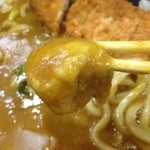 手打ちうどん 稲葉家 - ｶﾚｰの中に入ってたお揚げ♪結構大っきい♪
