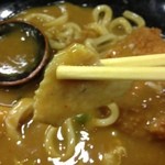手打ちうどん 稲葉家 - ｶﾚｰの中には肉も結構入ってた♪