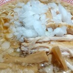 中華そば えもと - ゴロゴロ背脂煮干し中華そばアップ