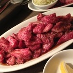 うしごろバンビーナ 恵比寿本店 - 切り落とし