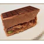 ピエールプレシュウズ - アプソリュ断面