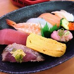 無添くら寿司 - 令和4年6月 平日ランチタイム
にぎりランチ(にぎり9貫＋茶碗蒸し) 580円