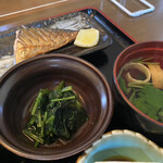 Takenouchi - 鯖塩焼きとほうれん草お浸しとお吸い物
