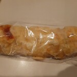 パンとお話 アップルの発音 - 胡椒とチーズのパン