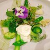 オーベルジュ ド ぷれざんす 桜井 - 春の緑の野菜