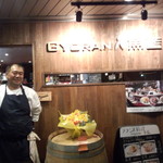 BISTRO GYORAN 魚籃 - 外観＆シェフ