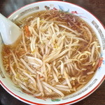 はつね - もやしそば（￥700）3/7/2013  私はタンメンよりこちらの方が好み。ほのかに甘い醤油dダレとスープがマッチ。