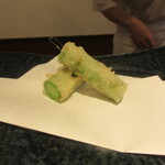 てんぷら 拓 - アスパラ