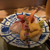 さかなや別邸 - お刺身6点(+300円で3点追加!)           ※御膳に付くお刺身は3点です さかなや別邸 - お刺身6点(+300円で3点追加!)           ※御膳に付くお刺身は3点です