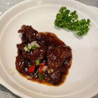 涵梅舫 銀座店 - 牛肉黒胡椒炒め