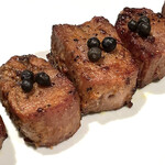 ガラムマサラ - これがまた、すごかった。ラムタンのタンドリ。ミャンマーの生胡椒（大粒）のせ！！！