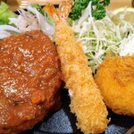 Kimura Kan - A定食（ハンバーグ、海老フライとクリームコロッケ）