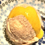 ガラムマサラ - シナモンアイス。甘いものも美味。もう一個食べたい♡