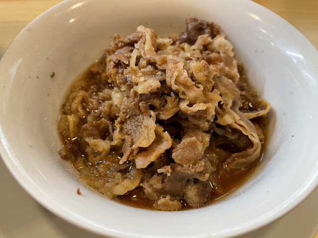 点数以上のお店、これが旨い！大阪の夜、小腹が空いたらかすうどん