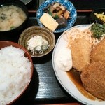 お食事処　みつおか - ミックスフライ定食(海老、白身魚、ミンチカツ)￥850