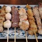 Yakitori Yasubee - テール、かわ、うずら卵、砂ずり、ももネギ、軟骨、豚バラ2