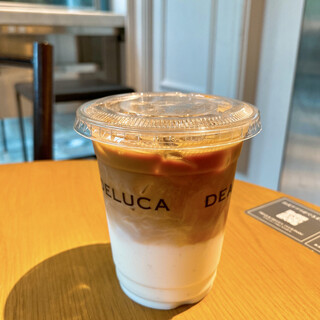 DEAN & DELUCA  - 