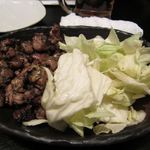 アジト - 地鶏の炙り炭火焼き