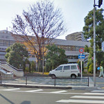 菜々海 - 阪急・池田駅　　阪急阪神東宝グループの持ち株会社、阪急阪神ホールディングス㈱　の登記上の本店は、池田駅なんですって。