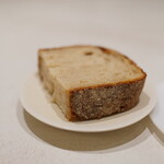 タカヤマ - パーネ エ ブッロ