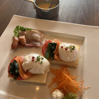 ポム・ダダン - 