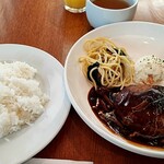 カフェレガロ - ライスもそこそこの量。