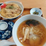 津山食堂 - 