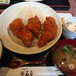 石屋 - チキンかつ定食￥900（税込）