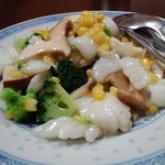 中国四川料理　やまもと天山 - イカの炒め物