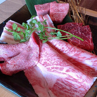 近江うし焼肉 にくTATSU 銀座店 - 