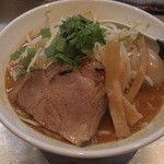 麺 やまらぁ - たまみそらぁ