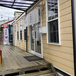 鶴亀食堂 - 外観