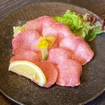 Shichirin Yakiniku Sumiya - 松阪牛特上塩タン