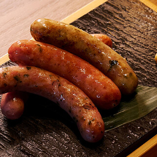 Hot Dog made with sausage from German Gold Medal Winner [Tateyama Ham]