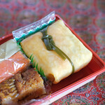 Chikara Sushi - "鮓折（すしをり）"、茶巾（ちやきん）