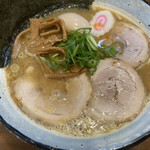 Ramen Hitofumbari - 