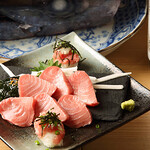 Drumstick tuna brain sashimi