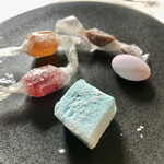 マダム・トキ - 