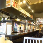 麺酒房 龍安 - 店内の様子