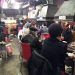 焼肉 ホルモン閻魔 - 活気あふれる店内♪